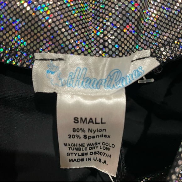 IHeartRaves Booty Shorts - Picture 3 of 3